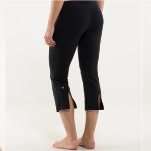 Lululemon Split Hem Black Cropped Leggings Size 4